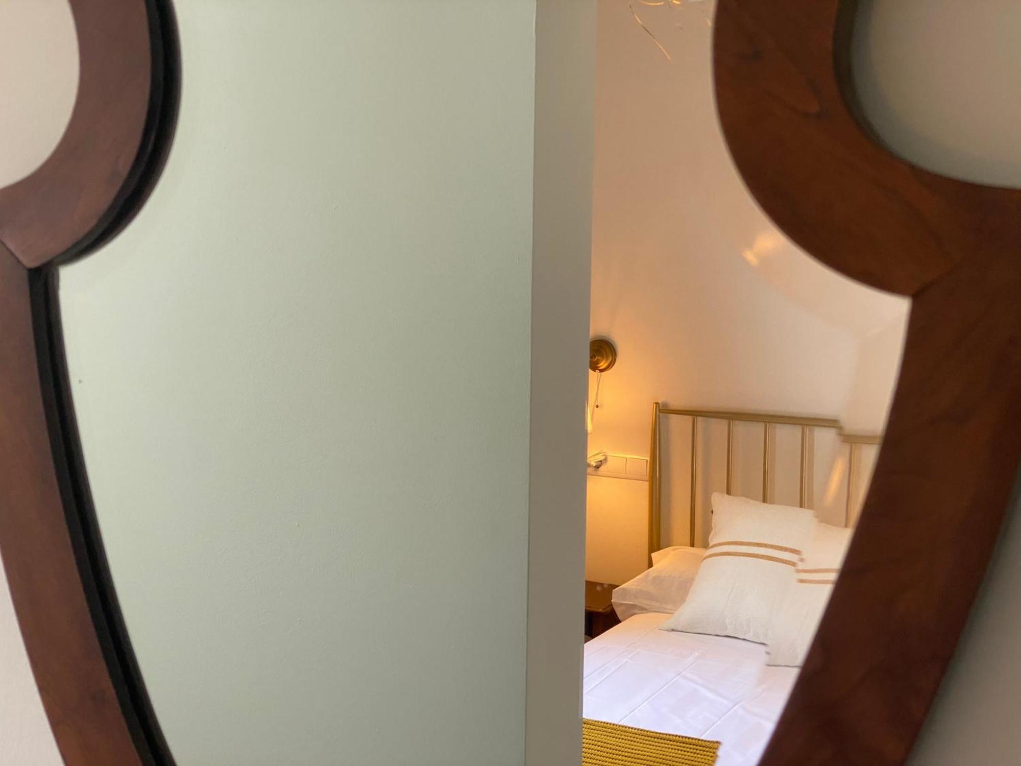 Les Filles Hotel Deltebre Bagian luar foto
