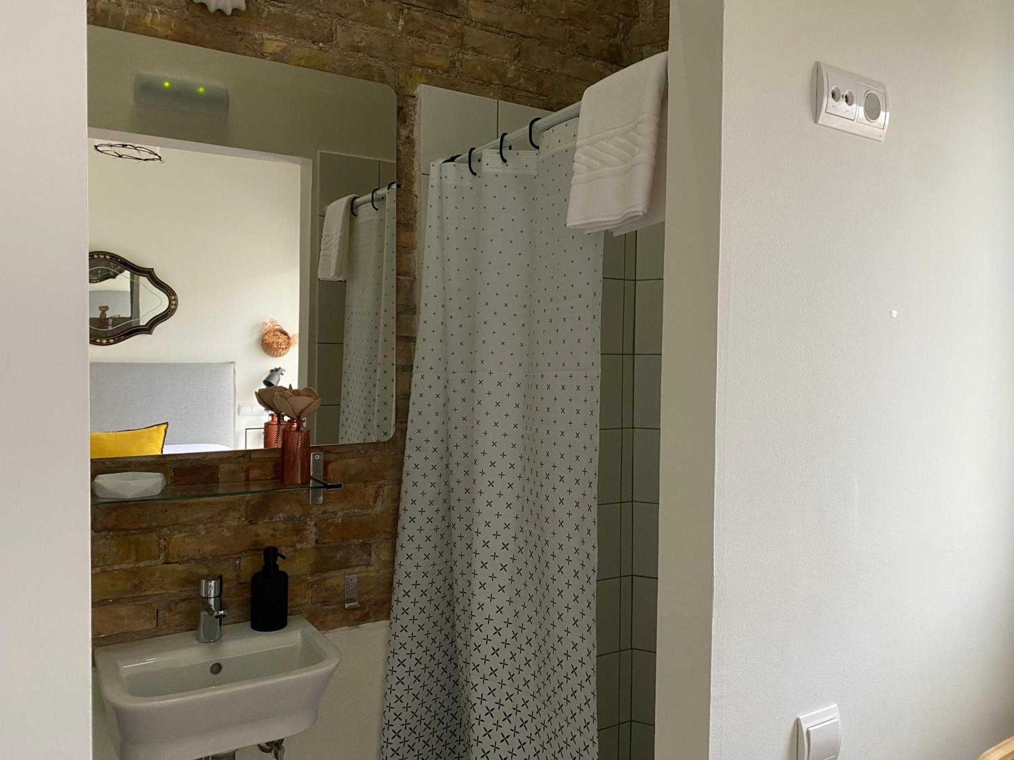 Les Filles Hotel Deltebre Bagian luar foto