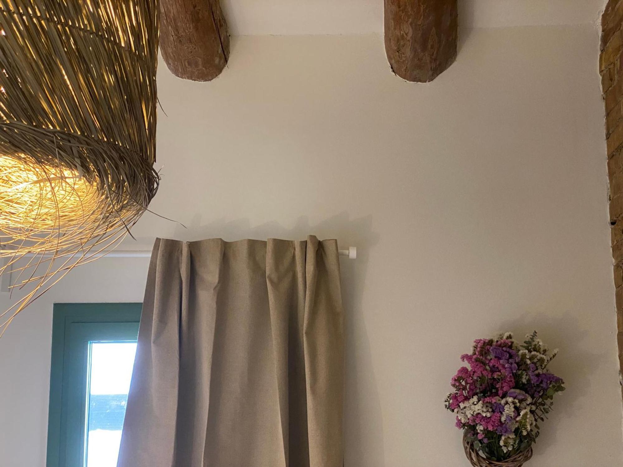 Les Filles Hotel Deltebre Bagian luar foto