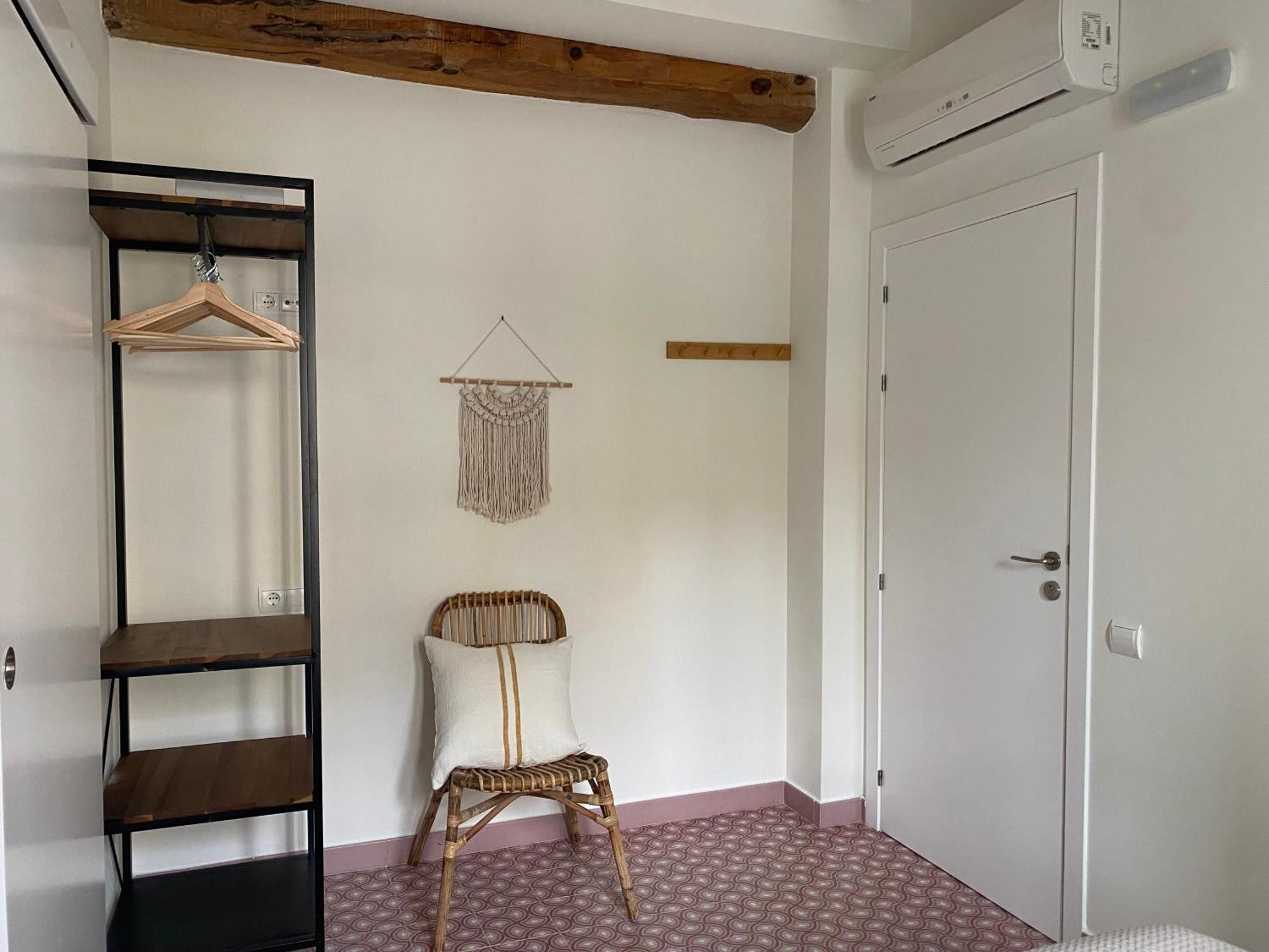 Les Filles Hotel Deltebre Bagian luar foto