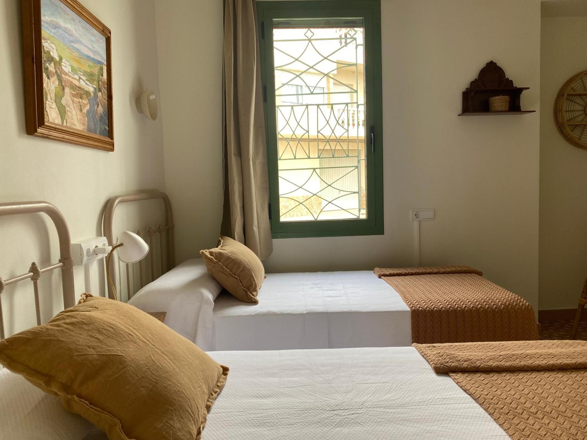 Les Filles Hotel Deltebre Bagian luar foto